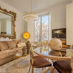 Bib Rambla Luxury 아파트