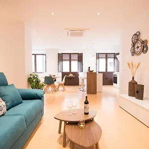 Tuguest Alhondiga Appartement